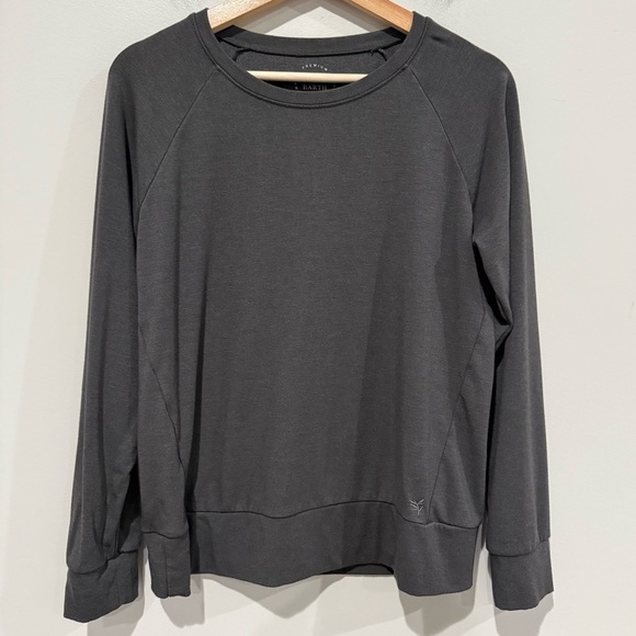 COZY EARTH Women's Brushed Viscose Bamboo Pullover Crew Charcoal Gray Size Small - Picture 2 of 9